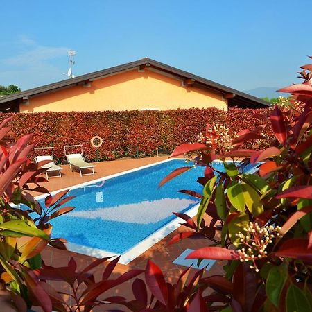 Residence Boschetti Manerba del Garda Bagian luar foto