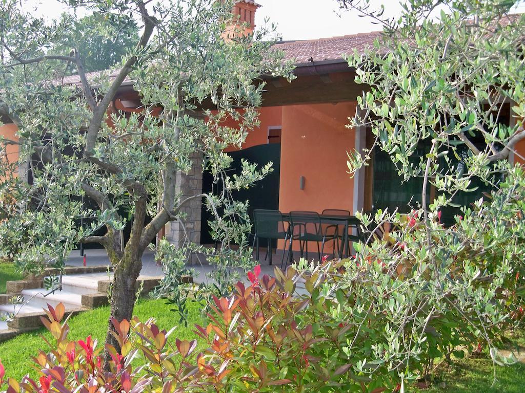 Residence Boschetti Manerba del Garda Bagian luar foto