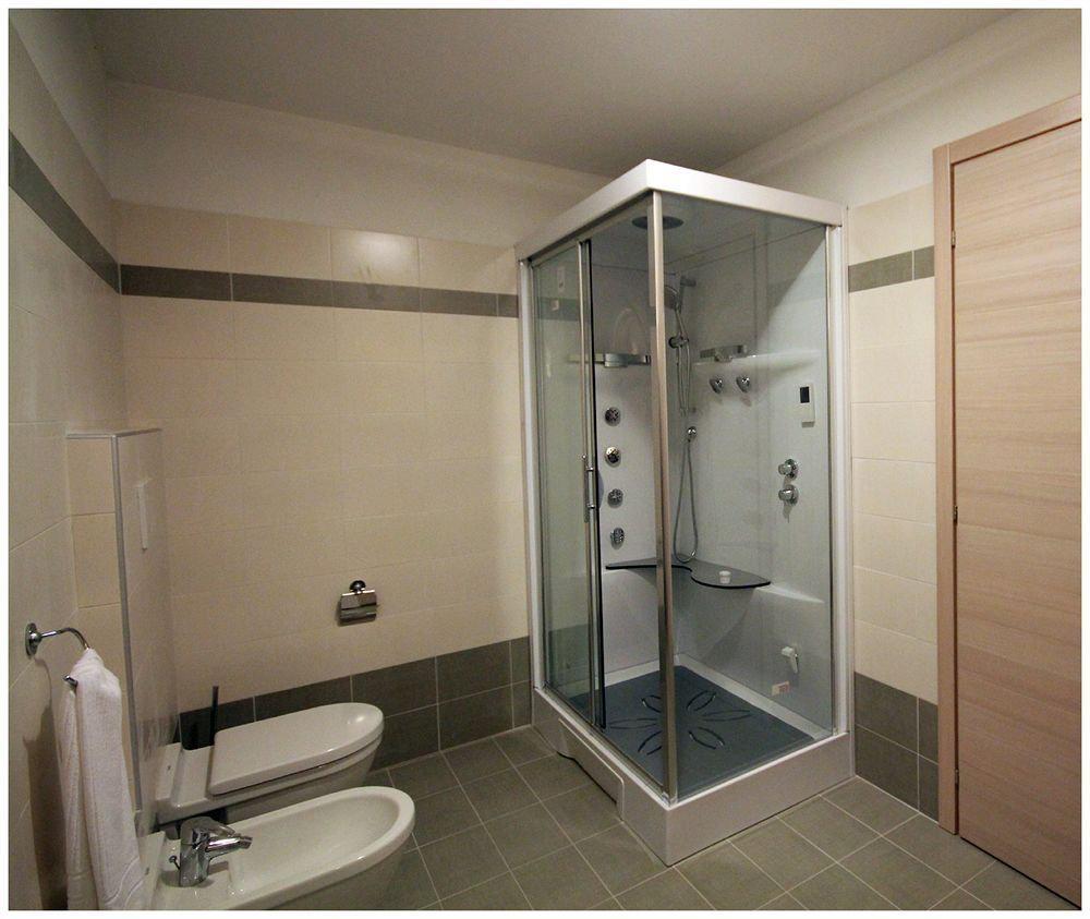 Residence Boschetti Manerba del Garda Bagian luar foto