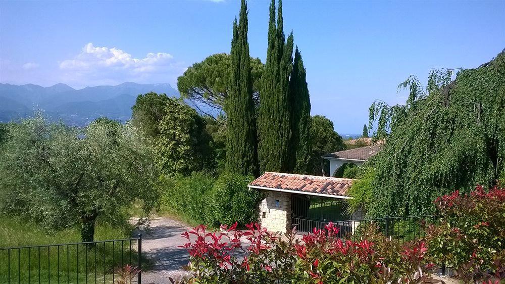 Residence Boschetti Manerba del Garda Bagian luar foto