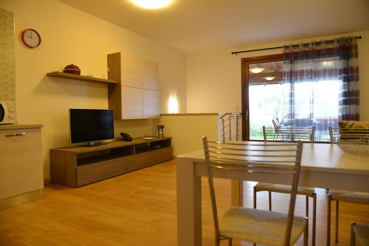 Residence Boschetti Manerba del Garda Bagian luar foto